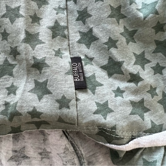 🆕 Buffalo by David Bitton Sleeveless Crop Star Top - Picture 4 of 7